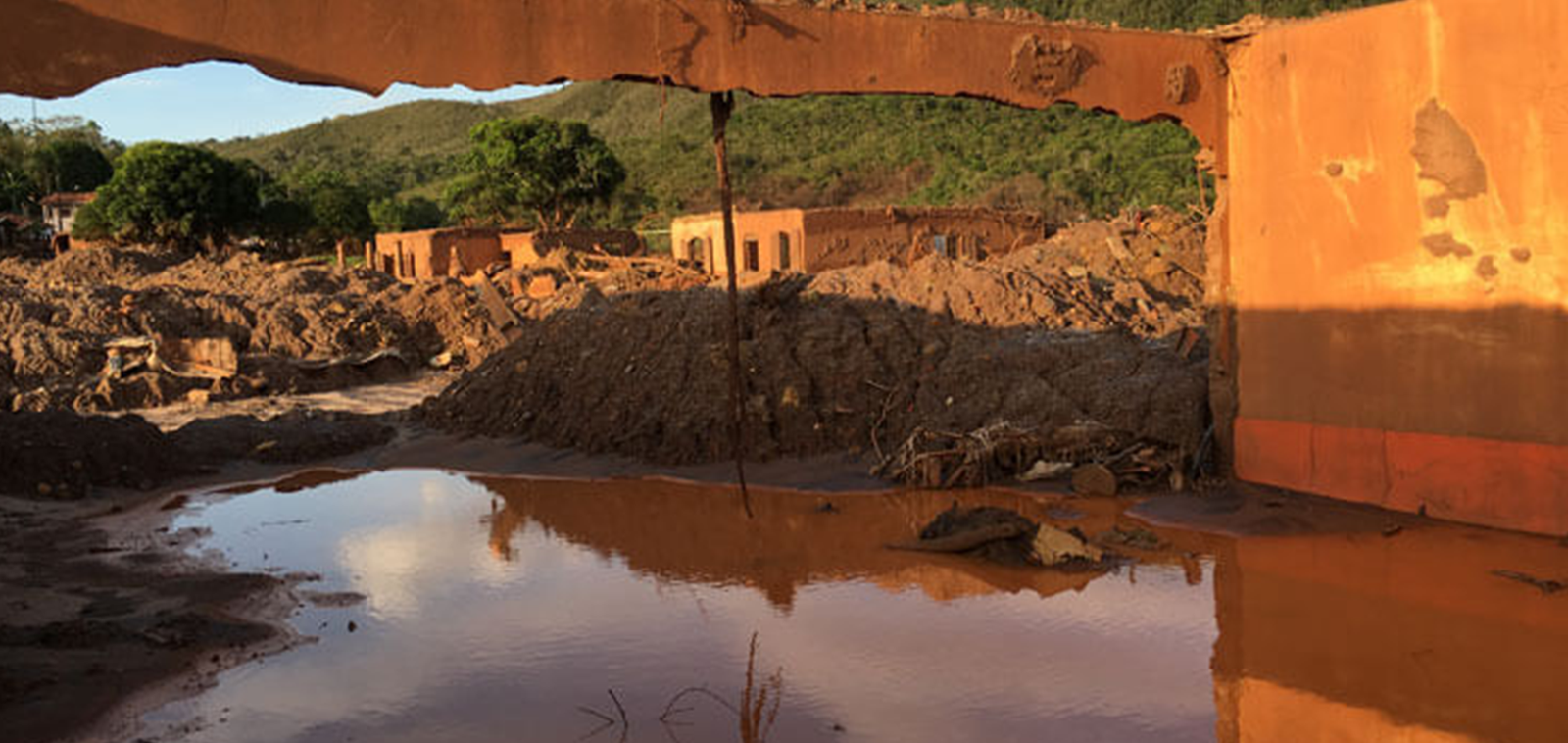Rio de Lama (Realidade Virtual)